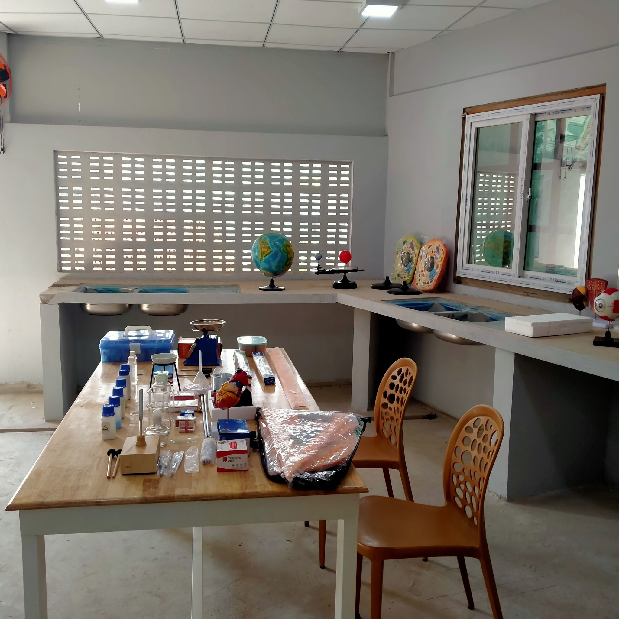 Yuzana Alinn School Cafeteria